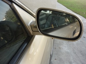 stockvault-car-side-mirror113187